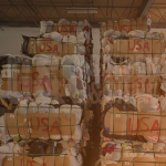 Pacas de ropa americana listas para ser exportadas a Centroamérica. (Foto:Garson & Shaw LLC)